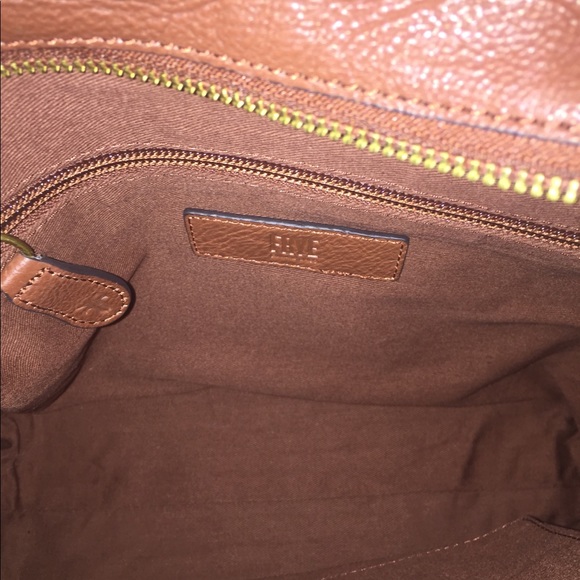 Frye Messenger Crossbody Top Zip Bag NWT - Picture 9 of 10
